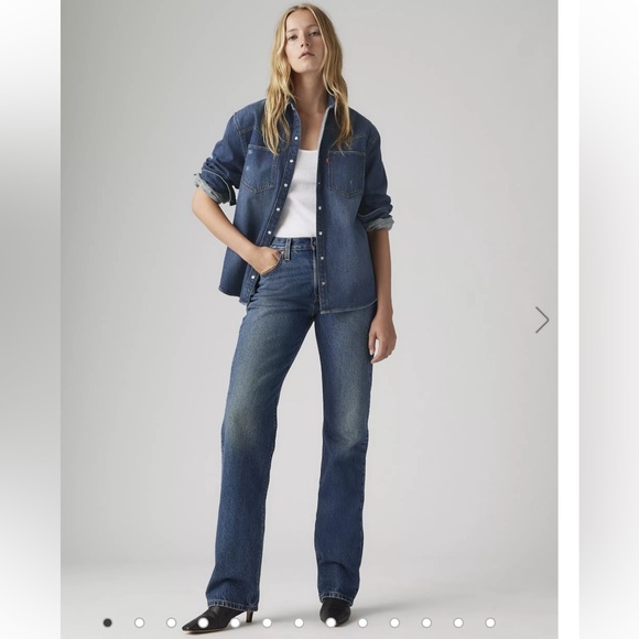 Levi's Denim - Levi’s 501 Original 90’s Mid-rise Straight Leg  Denim Jeans.  Size 24